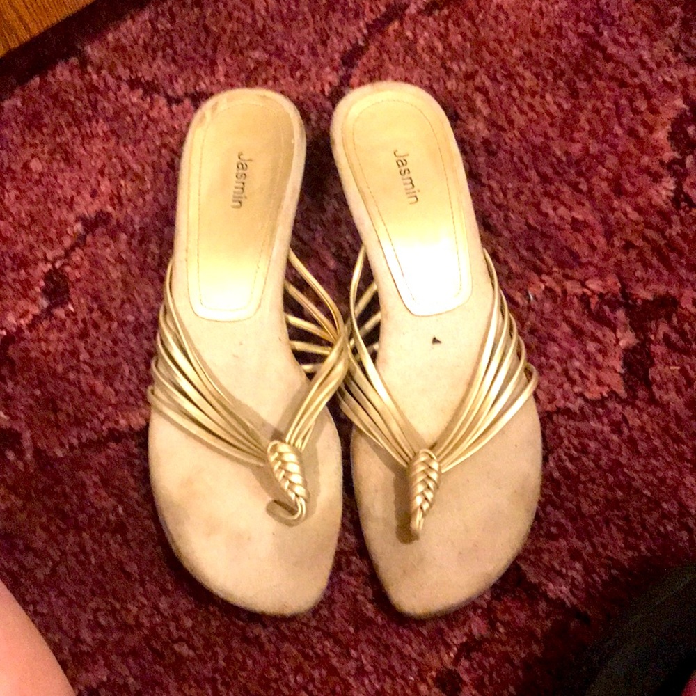 Jasmin sandals size 8M